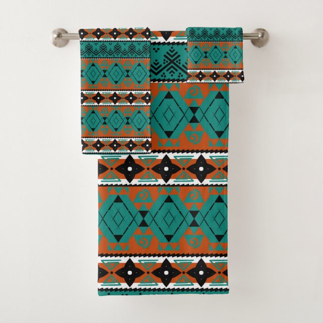 cute aztec pattern decor Bath Towel Set (Insitu)