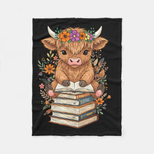 Cute Baby Highland Cow Reading Book Librarian Book Fleece Blanket