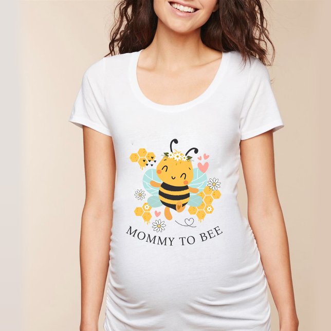 Cute bee Mommy to be pregnancy reveal baby shower T-Shirt (Cute bee Mommy to be pregnancy reveal baby shower T-Shirt)