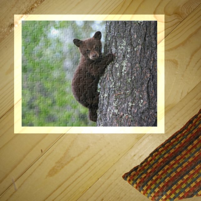 Cute Black Bear Cub Escalade a Tree Puzzle (Créateur téléchargé)