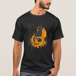 Cute Black Cat Halloween Holiday Jack O'lantern T-Shirt