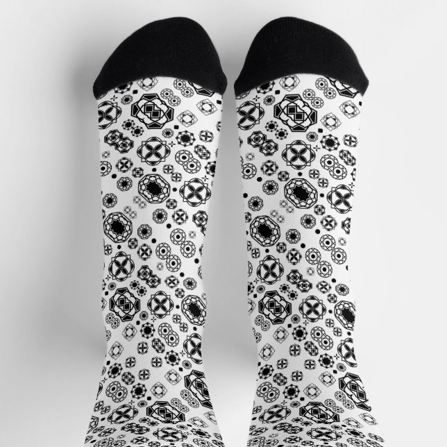 Cute black white arabesque decorative pattern socks (Top)