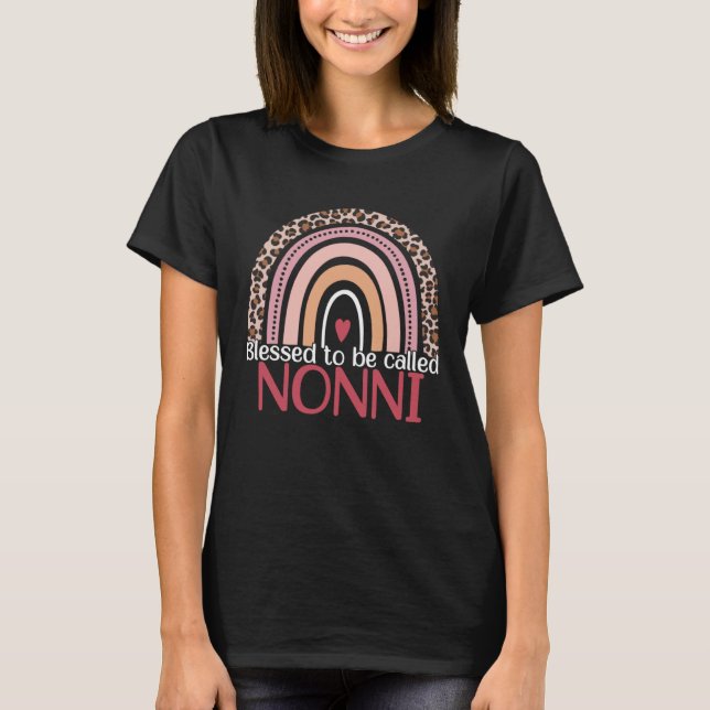 Cute Blessed To Be Called Nonni Rainbow Leopard Mo T-Shirt (Front)