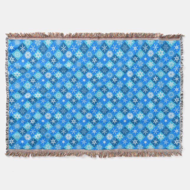 Cute blue snowflake patterns design throw blanket (Front)