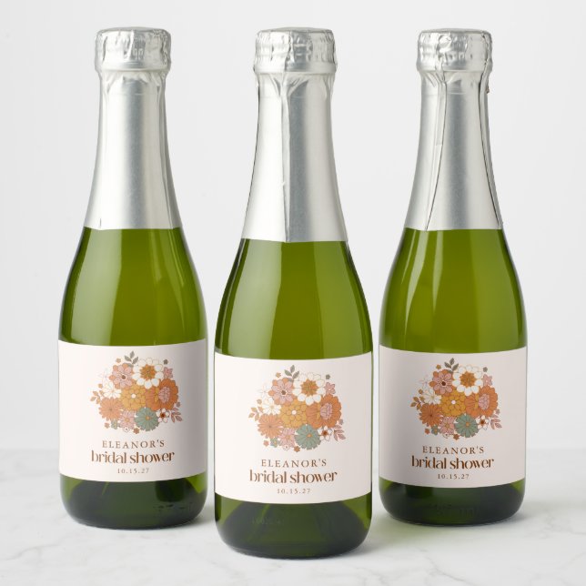 Cute Boho Retro Floral Bridal Shower Custom Name Sparkling Wine Label (Bottles)