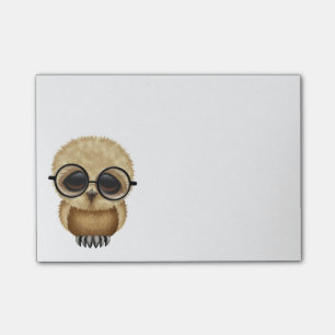 Cute Brown Baby Owl Wearing Glasses Post-it Notes