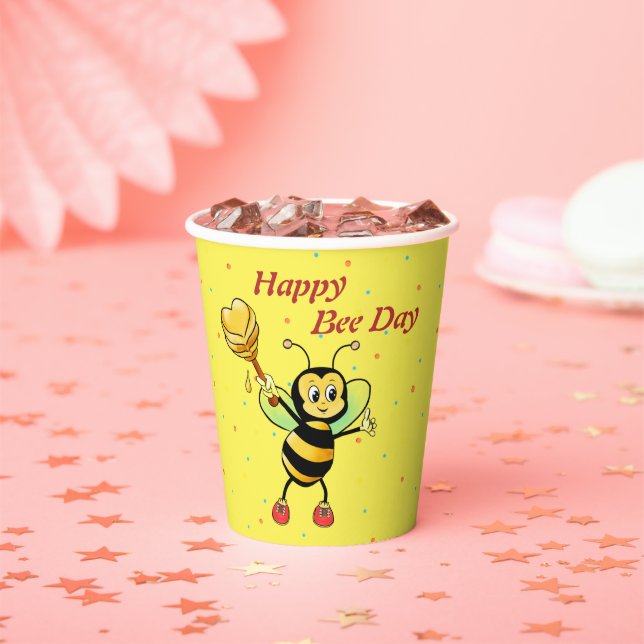 Cute Bumblebee with Heart & Confetti Birthday Paper Cups (Insitu)