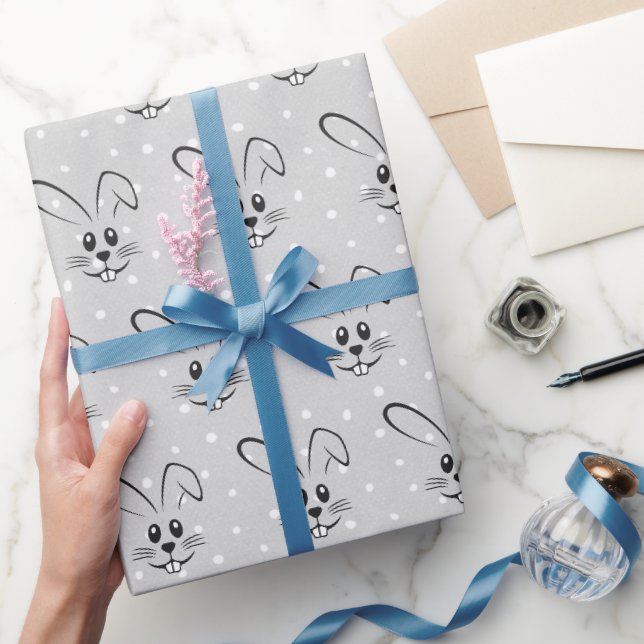 Cute Bunnies On Polka Dots Wrapping Paper (Gifting)