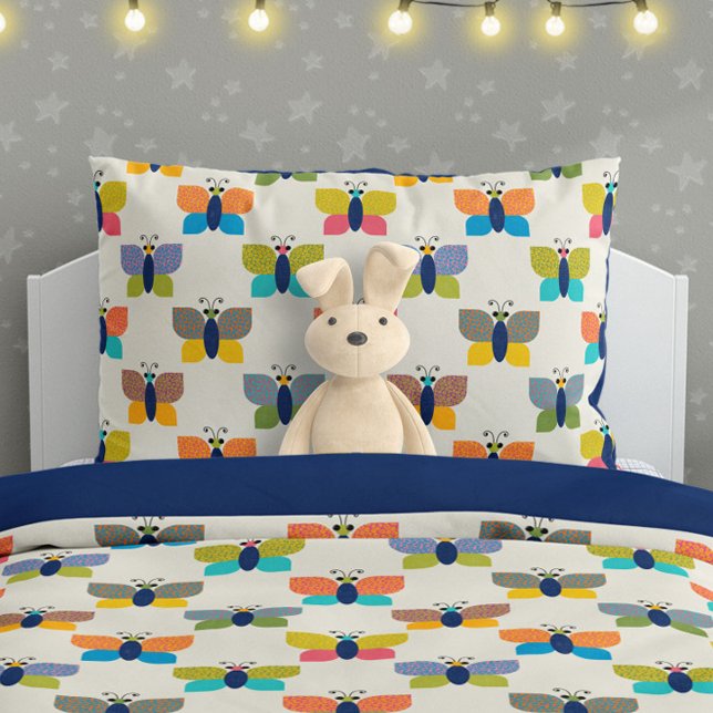 Cute Butterfly Pattern on Cream Pillowcase (Creator Uploaded)