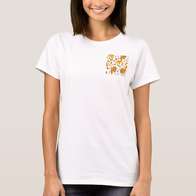 Cute cartoon giraffe T-Shirt (Front)