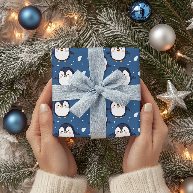 Cute Cartoon Penguin Face Pattern Wrapping Paper (Creator Uploaded)