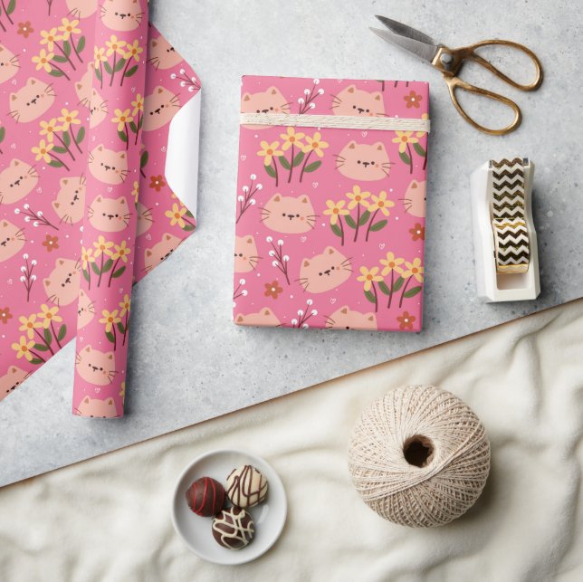Cute Cat and Flowers Wrapping Paper (Crafts)