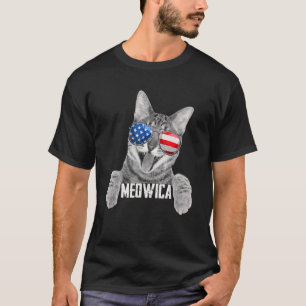 Cute Cat Meowica Sunglasses Usa American Flag 4th T-Shirt