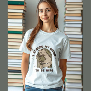 Cute cat reading a book, funny reading saying T-Shirt