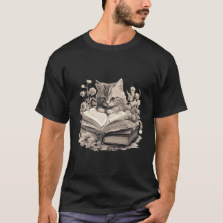 Cute Cat Reading Books Readers Geek Nerd Teacher K T-Shirt