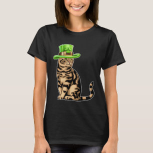 Cute Cat Saint Patrick Day Happy St Kitten Day T-Shirt