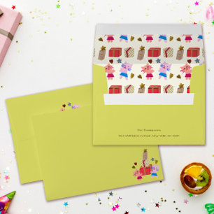 Cute cats and gifts Green Envelope