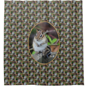 Cute Chipmunk Wildlife Pattern