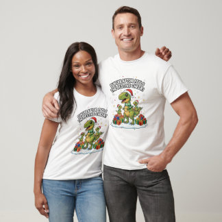 Cute Christmas Fukuiraptor Family – Festive Dino C T-Shirt