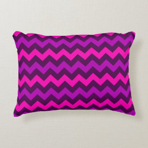 Cute Coussin d'accent de Chevrons rose violet