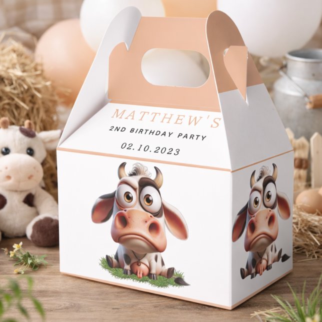 Cute Cow Farm Animals 2nd Birthday Party Favor Box (Cute Cow Farm Animals 2nd Birthday Party Favor Boxes
)