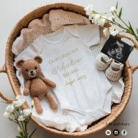 Cute Crochet bear neutral pregnancy announcement