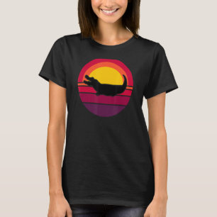 Cute Crocodile Alligator Retro Sunset Reptile Mom T-Shirt