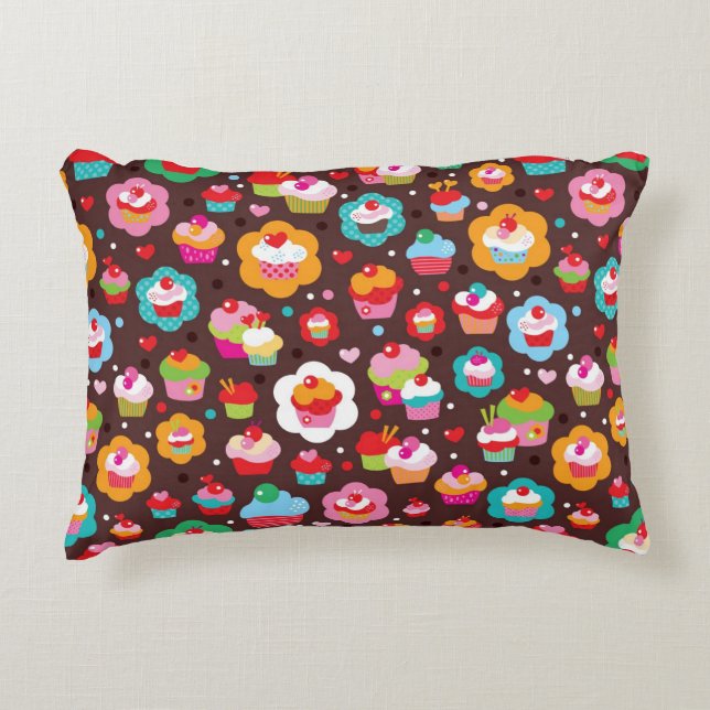 Cute Cup Cake Pattern Decorative Pillow (Front)