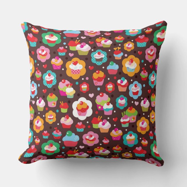 Cute Cup Cake Pattern Throw Pillow (Front)