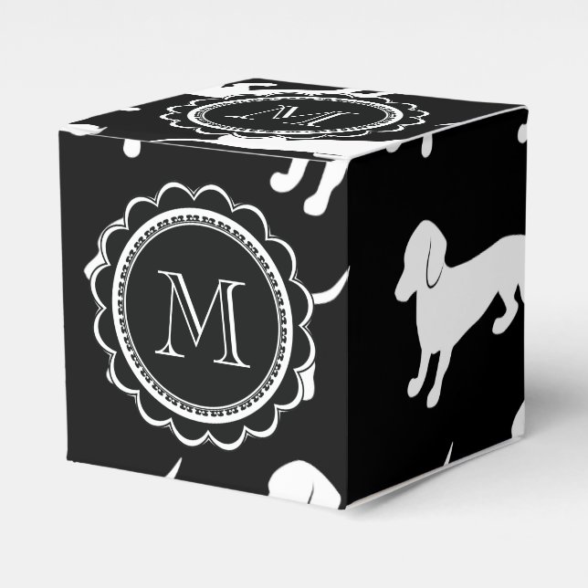 Cute Dachshund Pattern Favor Box (Front Side)