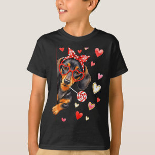 Cute Dachshund Valentines Day Heart Dog Mom Dog Lo T-Shirt