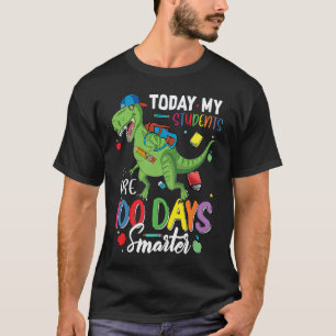 Cute Dinosaur 100 Days of School Pre K Teachers Me T-Shirt