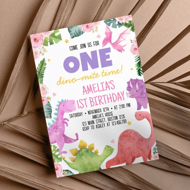 Cute Dinosaur Girl 1er anniversaire Invitation (Créateur téléchargé)