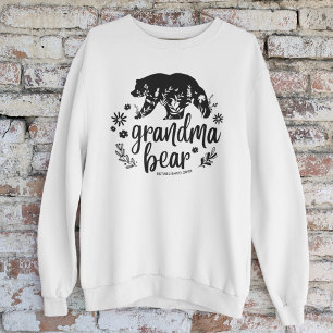 Cute Floral Grandma Bear   Gift for Grandma Sweatshirt