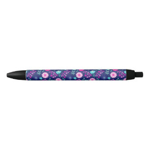 Cute floral pattern background black ink pen