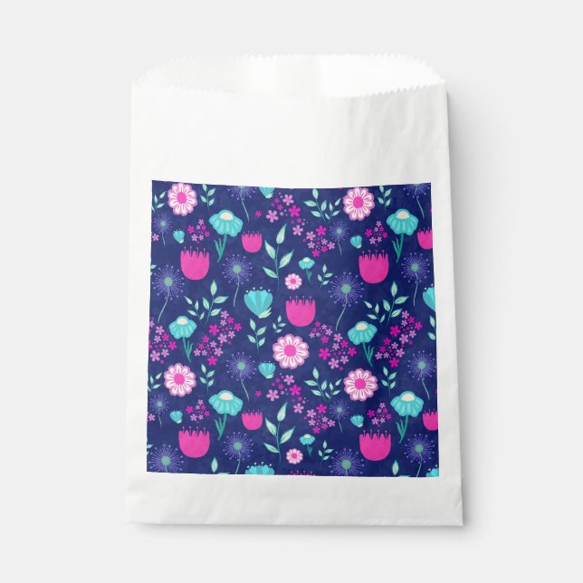 Cute floral pattern background favour bag (Front)
