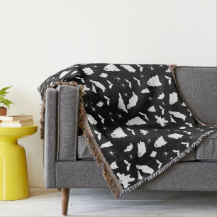 Cute Ghost, Bats & Spiders Halloween Pattern Throw Blanket