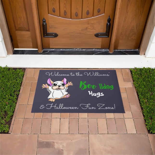 Cute ghost boo hugs Halloween Doormat (Outdoor)