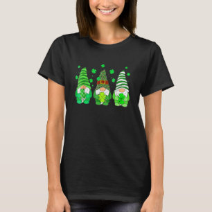 Cute Gnomes Holding Shamrock Leopard Plaid St Patr T-Shirt