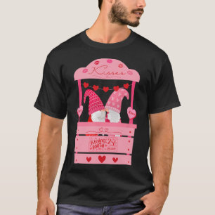 Cute Gnomes Kissing Booth Love Hearts Kisses Hugs T-Shirt