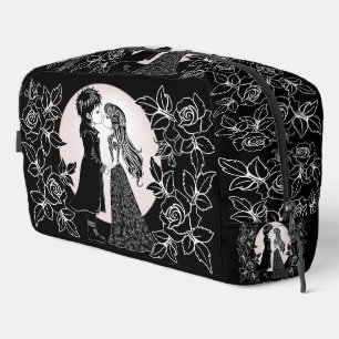 Cute Gothic Emo Kids Kiss Valentine's Day  Dopp Kit