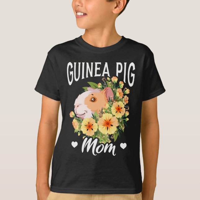 Cute Guinea Pig Mom T-Shirt (Front)