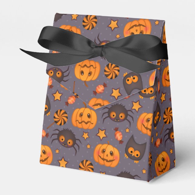 Cute Halloween Pattern Purple Background Favor Box (Front Side)