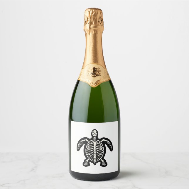 Cute Halloween Turtle Skeleton Tortoise Fossils Ar Sparkling Wine Label (Front)