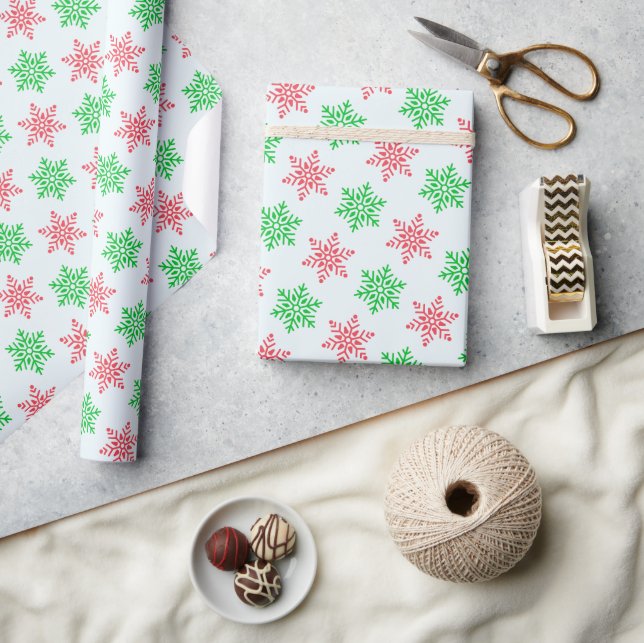 Cute Happy Christmas Snowflake Gift Wrapping paper (Crafts)
