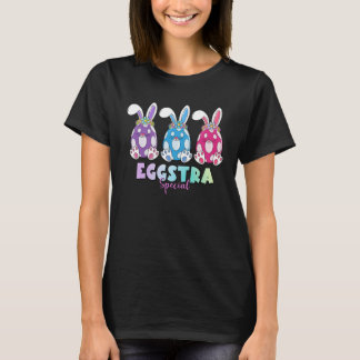 Cute Happy Easter eggstra special rabbits T-Shirt