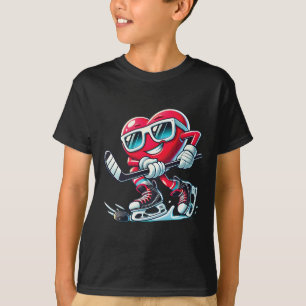 Cute Heart Playing Ice Hockey Valentine's Day Men T-Shirt