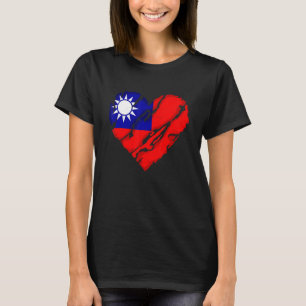 Cute Heart Taiwanese Flag I Love Taiwan Taiwan T-Shirt