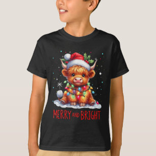Cute Highland Baby Cow Christmas Lights Merry &amp T-Shirt