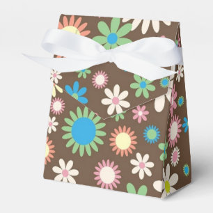 Cute Hippy Flower Power Pattern Brown Favor Box